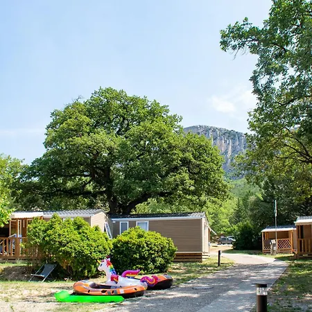 Campsite Domaine Le Petit *