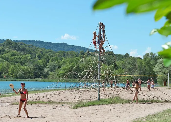 Campsite Domaine Le Petit
